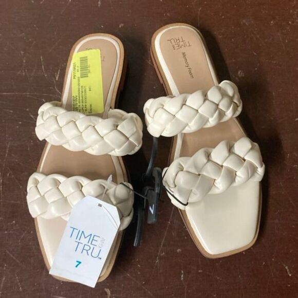 Time and Tru Women's Braided Two Band Sandals - Picture 5 of 7